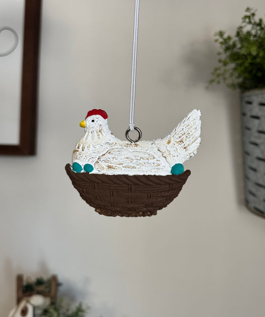 3d hen on a nest freshie